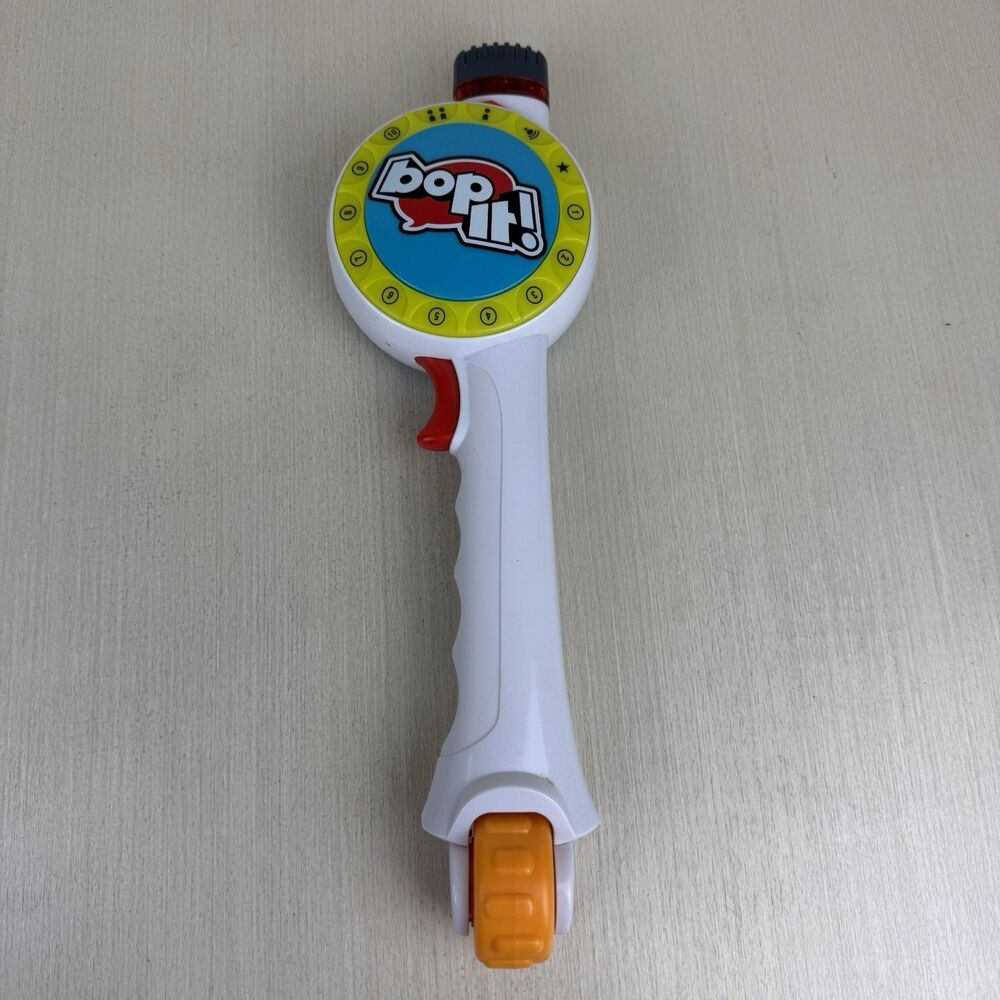Hasbro BOP IT Coordination Maker Electronic Challenge Game 2017 Tested